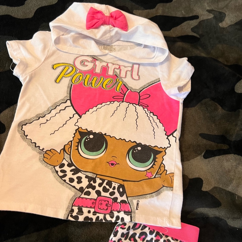 LOL Surprise PUMA sneakers size 1 come with outfit for FREE size 6 - Picture 8 of 11